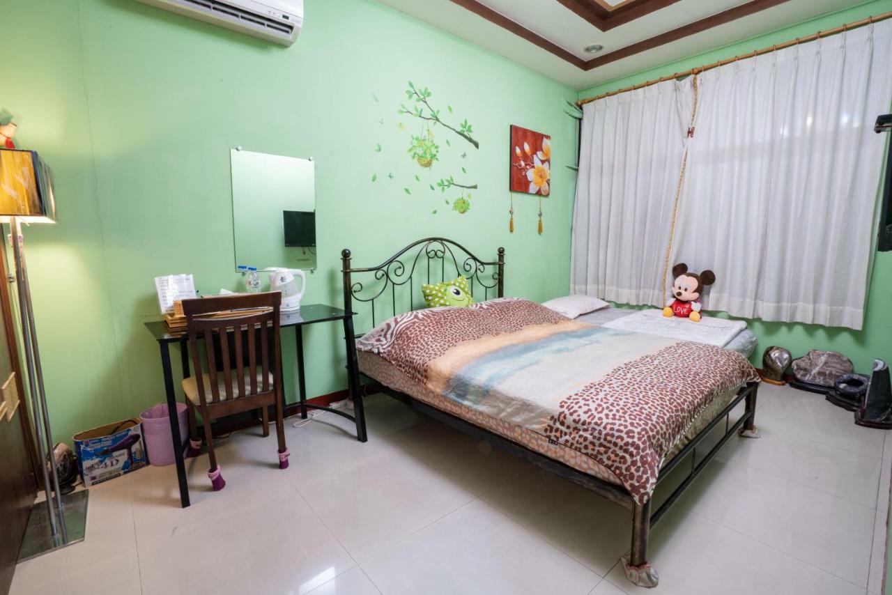 Fuqian Qiagong Villa ไถหนาน ภายนอก รูปภาพ
